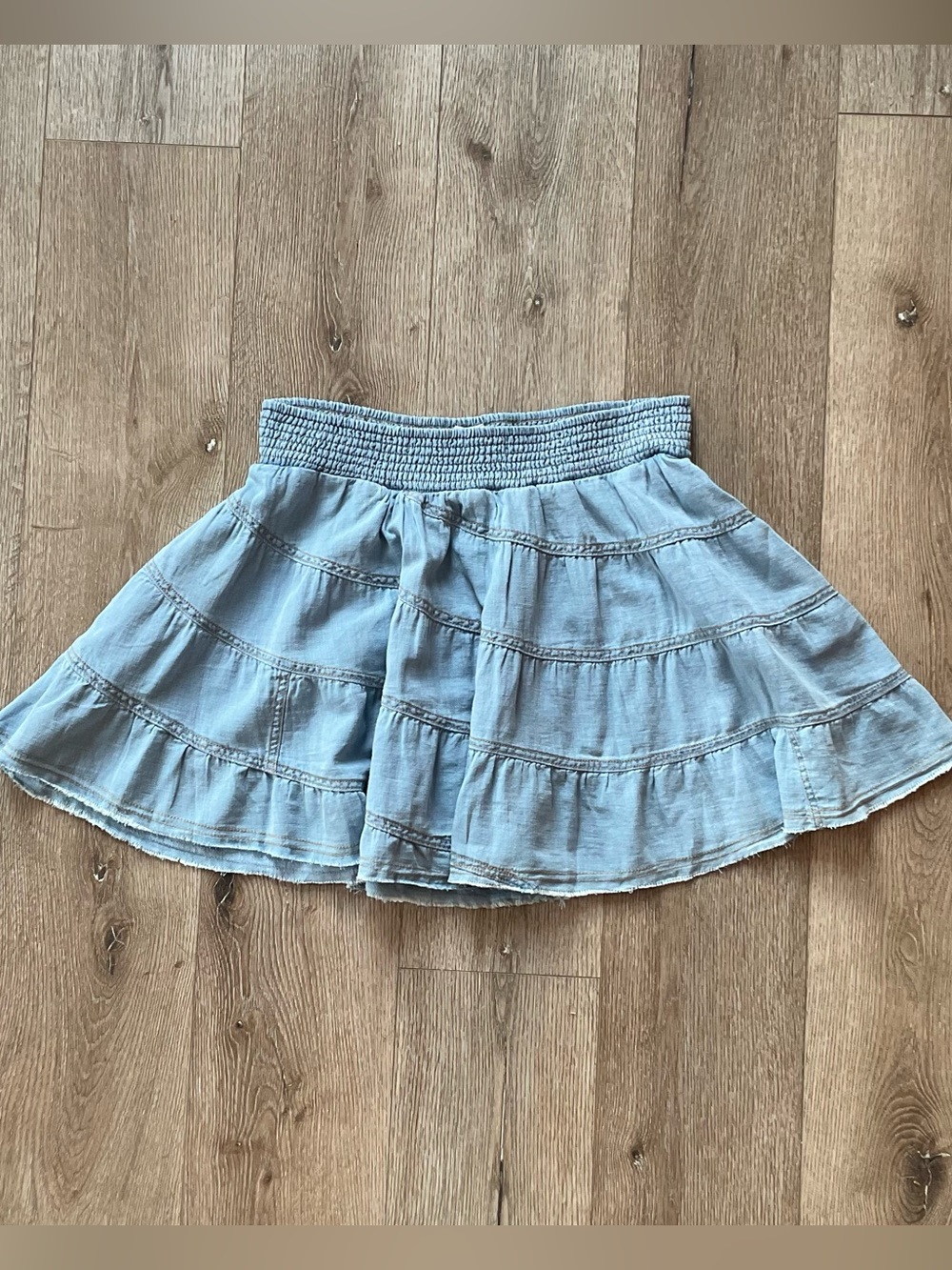 Anthropologie Pilcro Reese Smocked Light Blue Tiered Mini Skirt Size Medium NWT - Picture 5 of 15